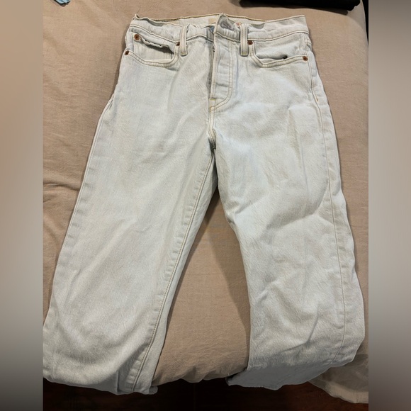 Levi wedgie jeans - Picture 2 of 3